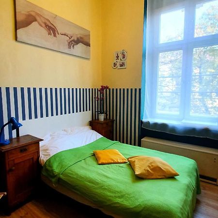 The Apartment In Strict City Center. Self Check-In 크라쿠프 외부 사진